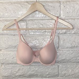 Victoria’s Secret T-shirt Bra